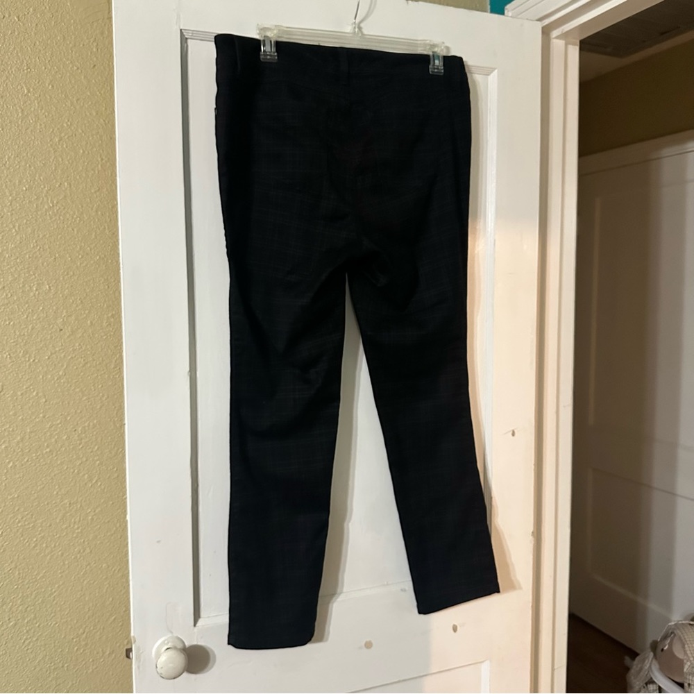 Torrid skinny jeans size 18 - Picture 4 of 11